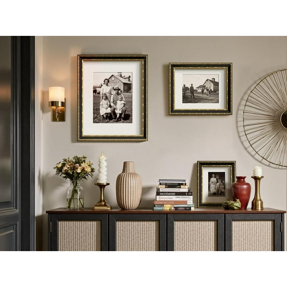 20x24 Vintage Picture Frame - Ornate Antique Gold for Wall, White Mat for 16x20 Photos, 1.5-inch Wide Molding - Portrait or Landscape - Wall Mount for Home