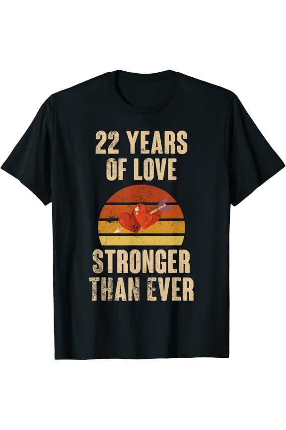 22 Years of Love Retro Vintage 22nd Wedding Anniversary T-Shirt, Unisex T-Shirt