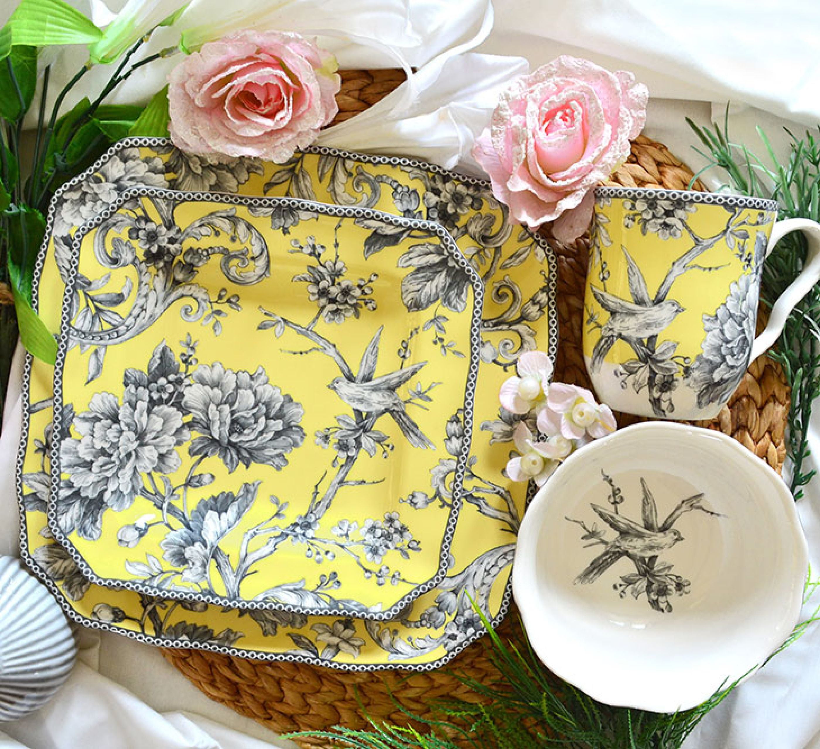 Adelaide Yellow Floral Porcelain Square Dinnerware Set, Service for 4