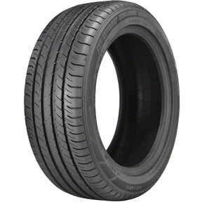Dunlop SP Sport Maxx 050 Performance 225/40R18 88Y Passenger Tire