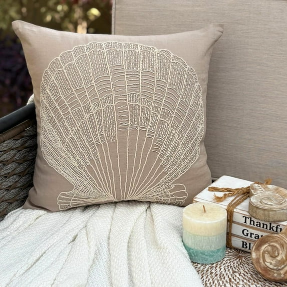 22x22 inch (55x55 cm) Throw Pillow Cover, Mocha Decorative Pillow Cover, Beaded Oyster Sea Creatures Ocean & Beach Theme Pillow Cover, Cotton Linen Floral Mediterranean - Scallop Shell