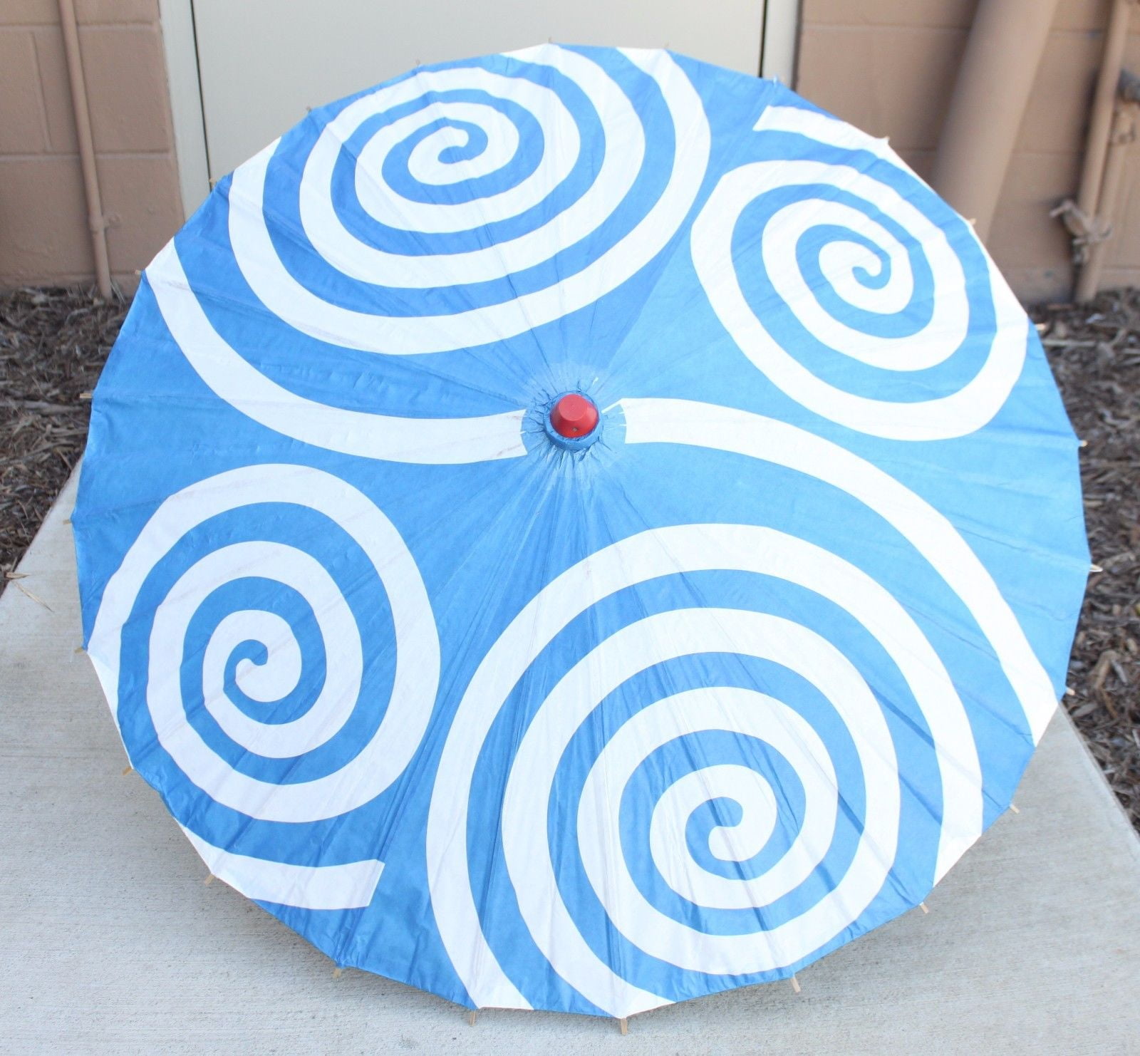 23 Inch tall Blue & White Spiral Pattern Wood Bamboo Paper Umbrella Parasol Backyard Decoration Gift
