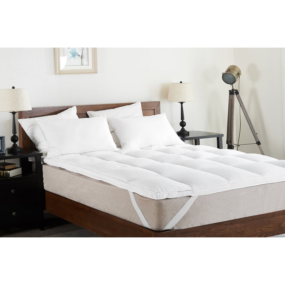 Queen White Down Alternative Mattress Topper with Anchor Bands