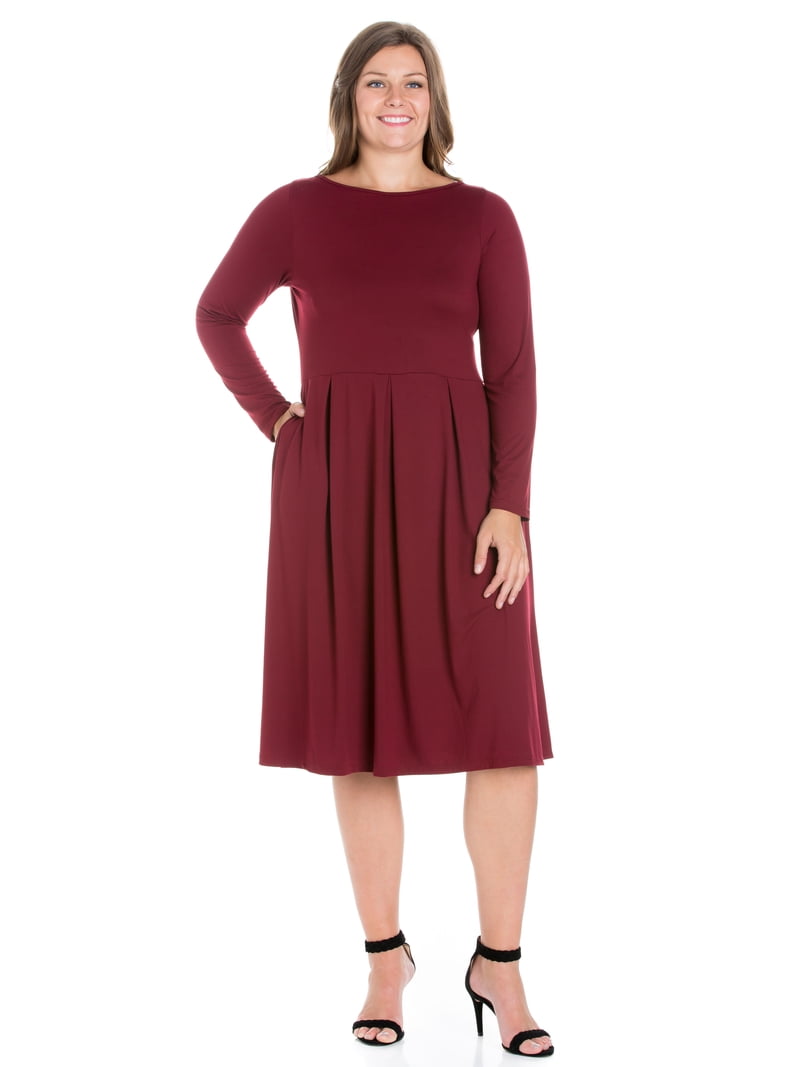 green emerald velvet dress Donna Morgan Women's Plus-Size Plus Size Stretch Crepe V-Neck Fit and Flare  Dress Dress, Red, 20W at Amazon Women's Clothing store main image 0