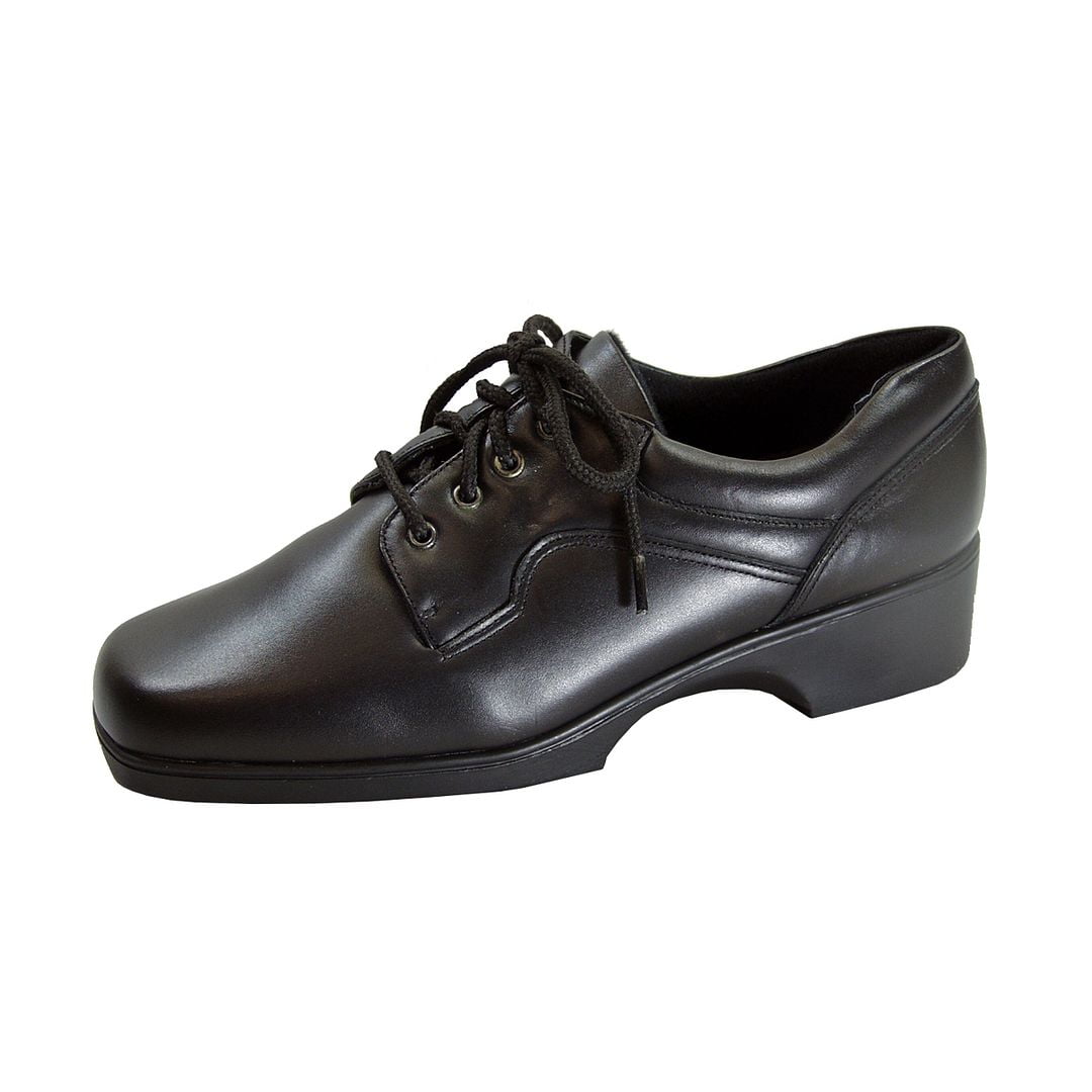 24 HOUR COMFORT Cherie Women's Wide Width Leather Lace-Up Oxford Shoes BLACK 5.5