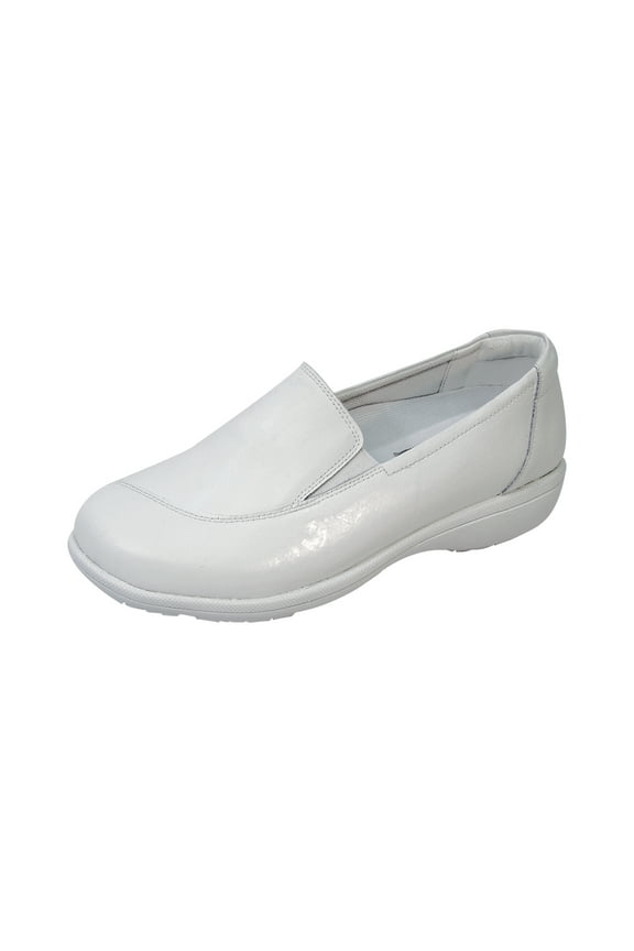 Lila Wide Width Professional Sleek Shoe WHITE 5.5