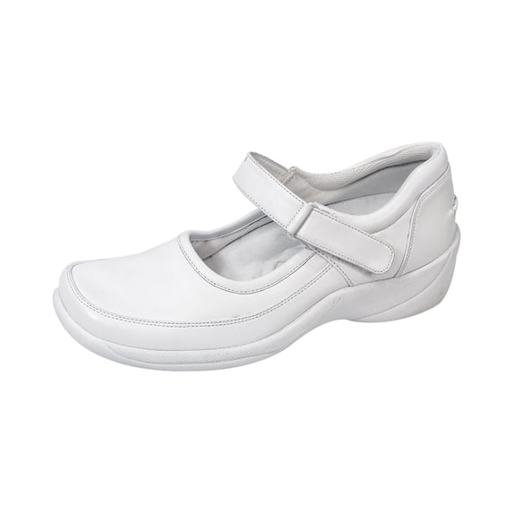 24 HOUR COMFORT Nicole Wide Width Professional Sleek Shoe WHITE 12
