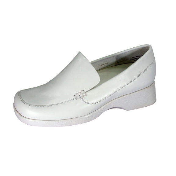 24 HOUR COMFORT Thelma Wide Width Comfort Shoes For Work and Casual Attire WHITE 7