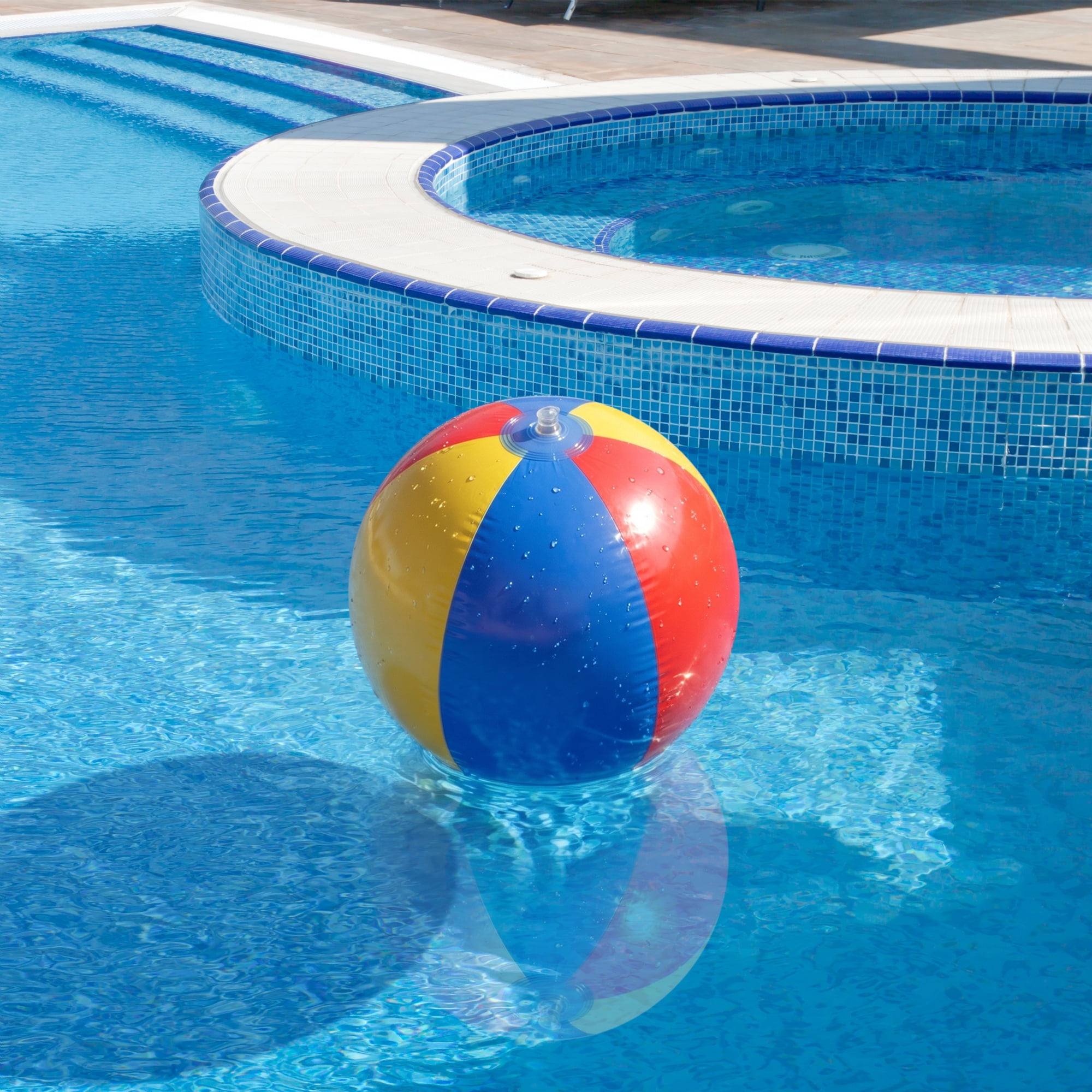Swim Central 31482162 24 in. Inflatable Beach Ball Swimming Pool Toy, Red & Blue