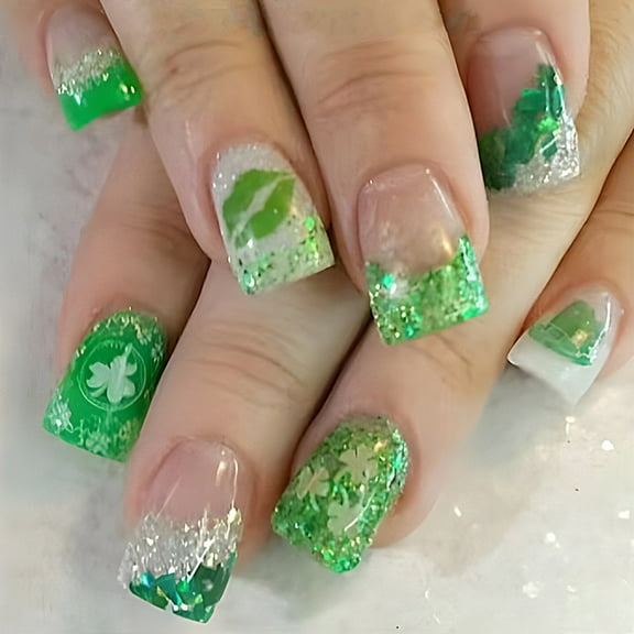 24 Pcs Lips Print on Nails Festival False Nails French Tip Shamrocks Artificial Nails