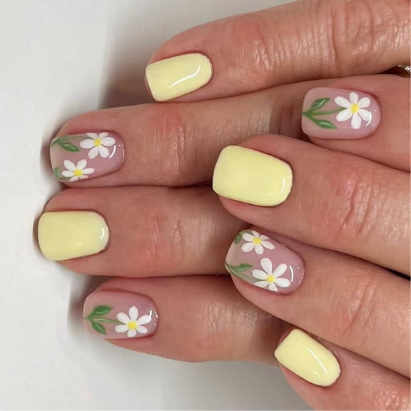 24 Pcs Sweet Flowers on Nails Yellow Artificial Nails Short Square False Nails Glossy Girls