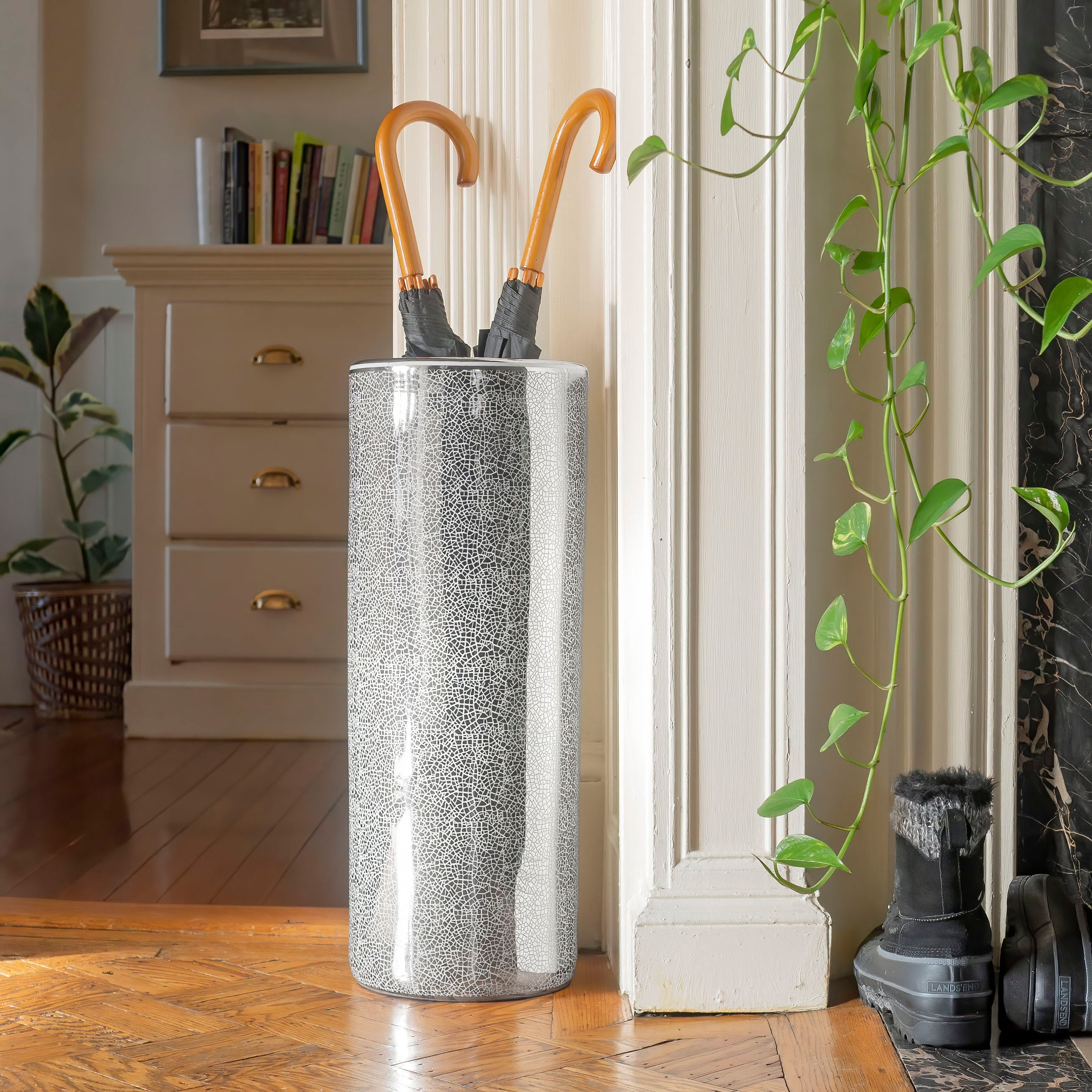 24" Silver Crackle Hand Painted Ceramic Umbrella Stand