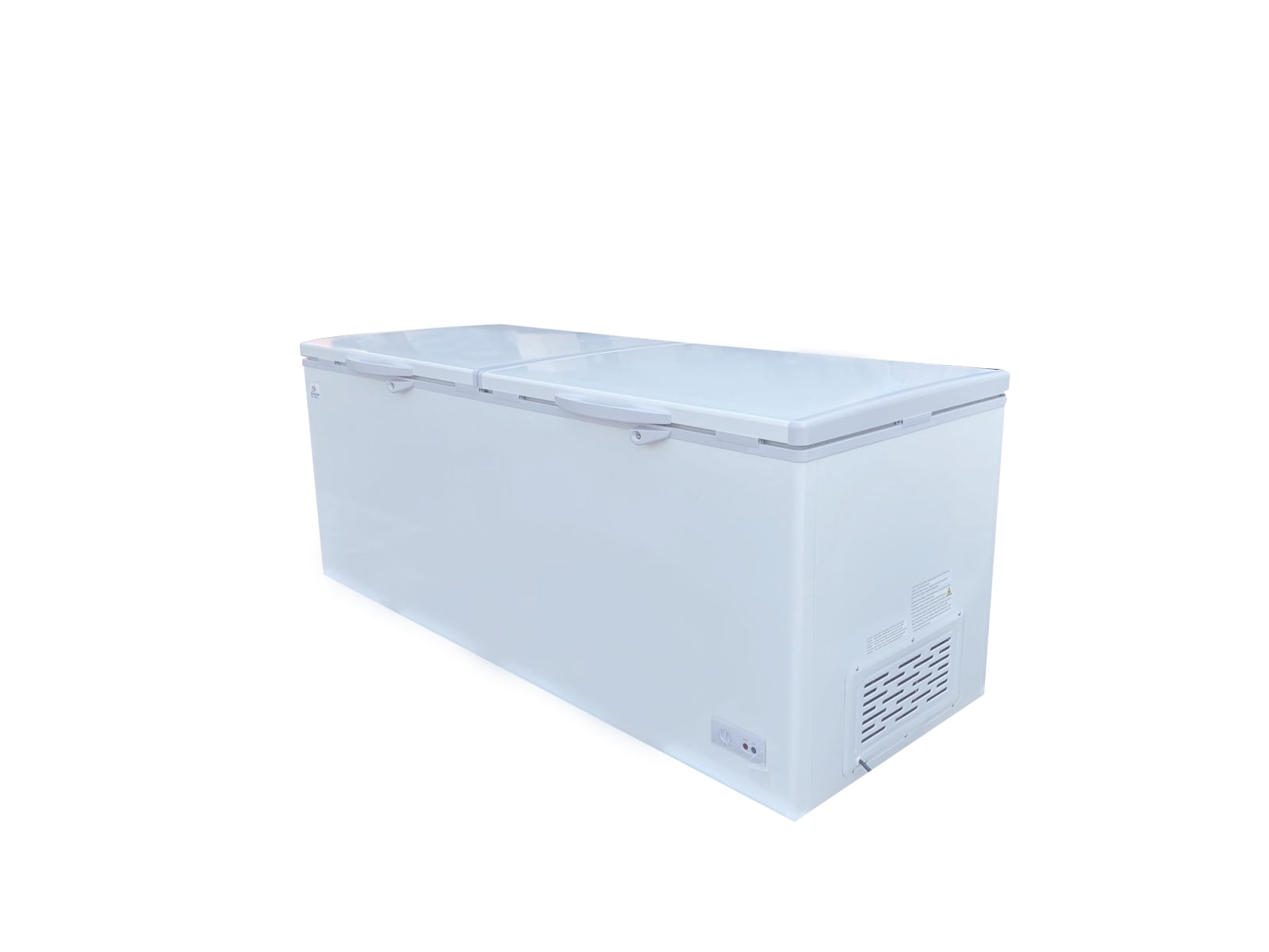 Large clearance box freezer