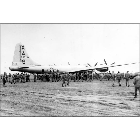 24"x36" Gallery Poster, 9th Bombardment Group Martin Omaha B-29 25 MO Superfortress 42 65286