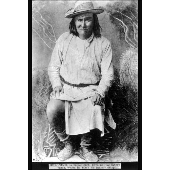 24"x36" Gallery Poster, Chiricahua Apache Geronimo, in native american indian garb 1886