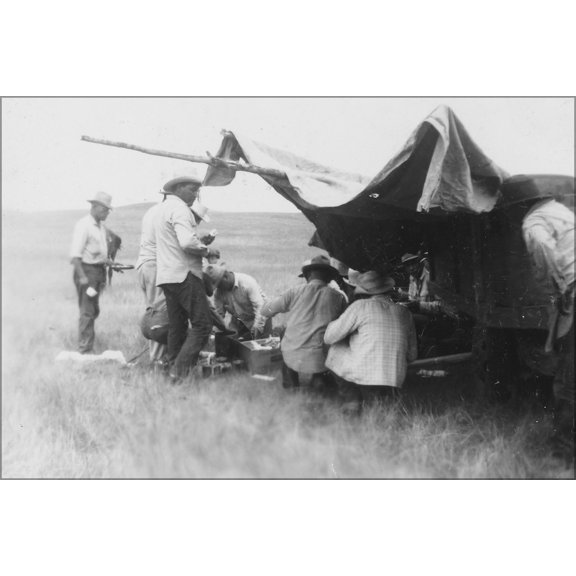24"x36" Gallery Poster, Chuck wagon