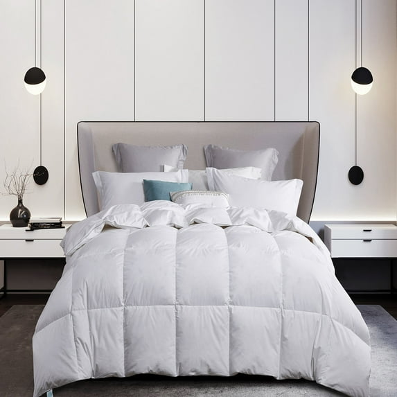 240 Thread Count White Goose Down and Feather Comforter