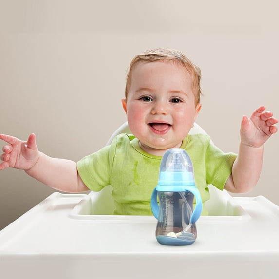 240ml Wide Caliber PP Baby Bottle with Handle, Anti-Drop and Anti-Flatulence Design for Easy Feeding
