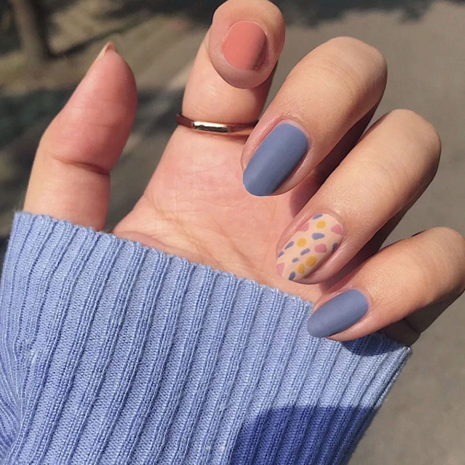 Short round acrylic nails deals