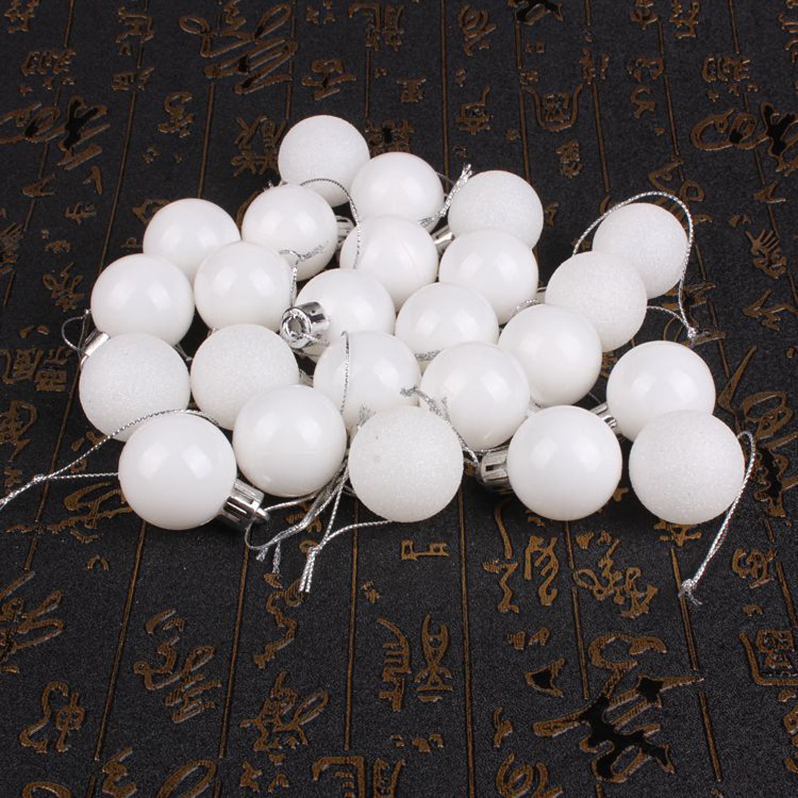 24Pcs Christmas Balls Ornaments for Xmas Christmas Tree Shatterproof