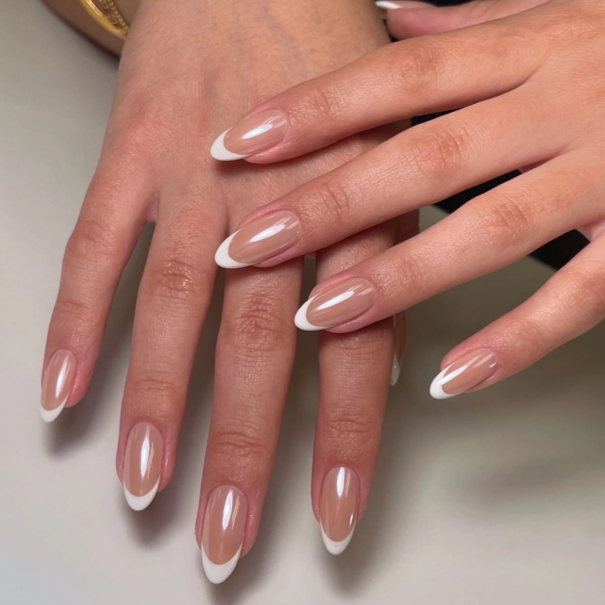 24Pcs Long Almond Fake Nails with White Edge Design Wearable French Press on False Nails Simple Full Cover Nail Tips Manicure