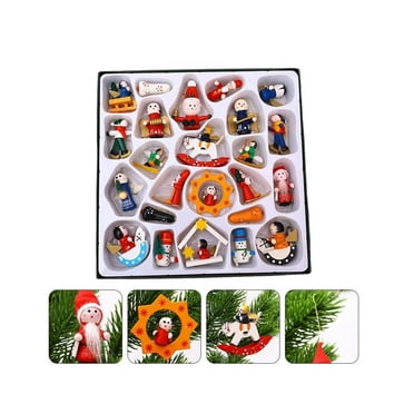 24Pcs Mini Wooden Christmas Tree Ornaments Miniature Wooden Ornaments Tiny Christmas Figurines for Holiday Christmas Hanging Decor Christmas Gifts for