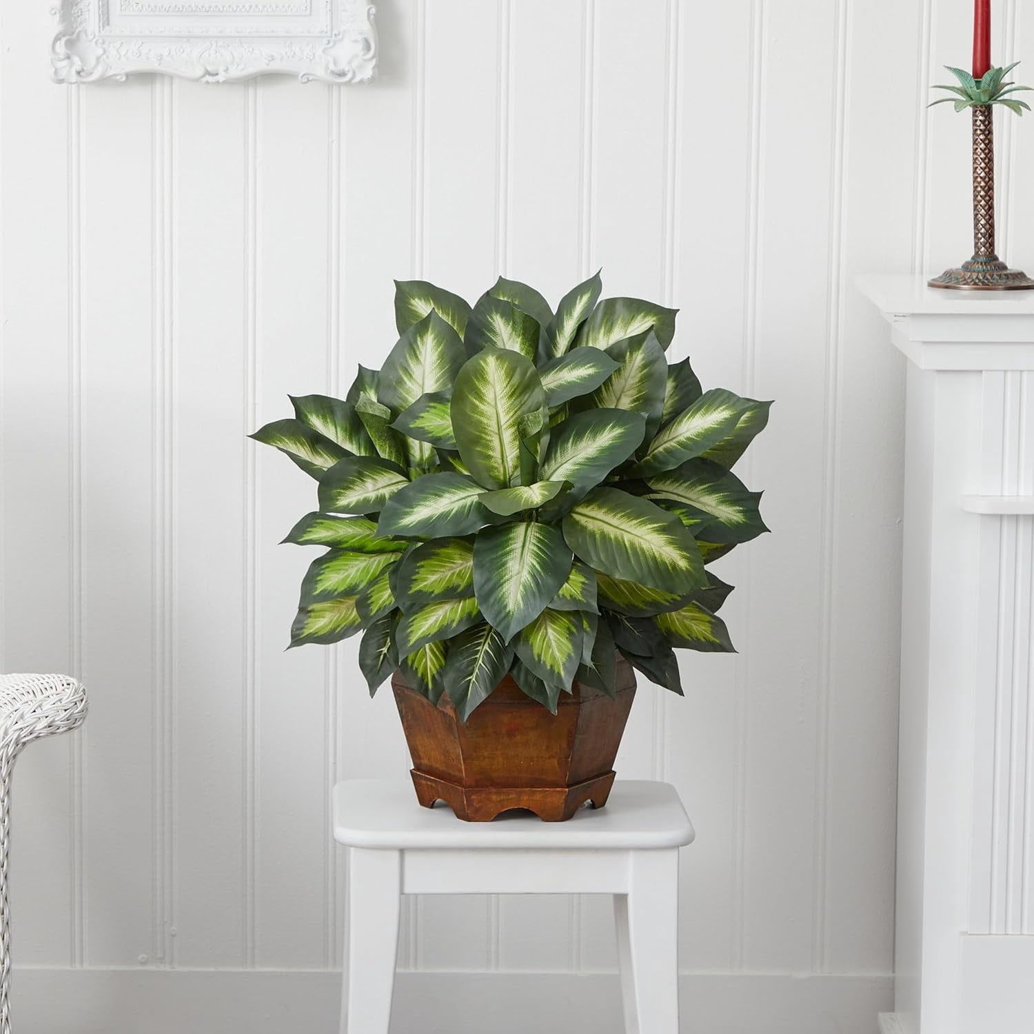 24in A beautiful lifelike plant perfect to accent any room or space for ...