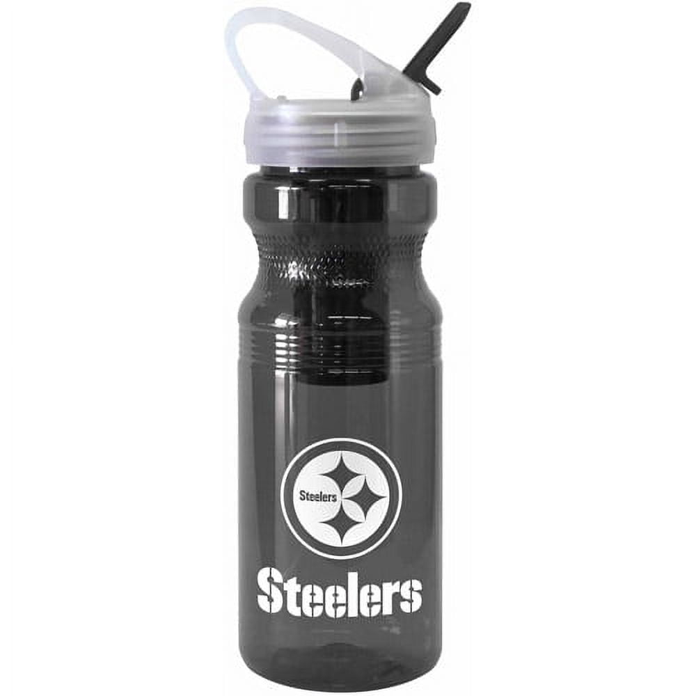 https://i5.walmartimages.com/seo/24oz-NFL-Pittsburgh-Steelers-Squeeze-Water-Bottle-with-Filter-Feature_df16364f-f4c6-404a-98c5-f40781923a87.d39ee73818c914eadf8afe833f2df4db.jpeg