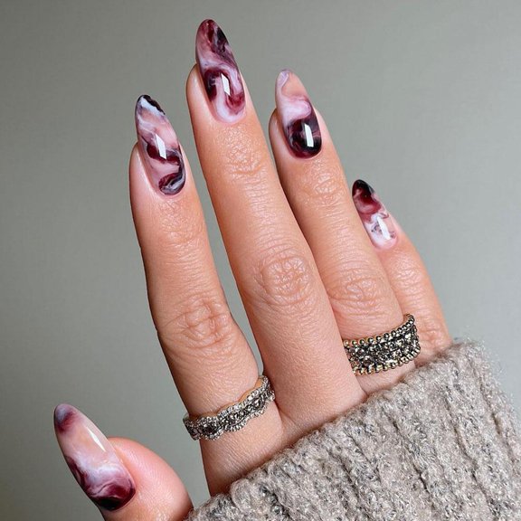 24pcs Coffin Shaped Press On Nails, Luxury Glitter French False Nails, Full Cover Acrylic Nail Art Tips for Women Girls