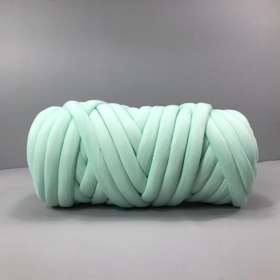 25 Meters Chunky Wool Bulky Arm Knitting Wool Roving Crocheting Green