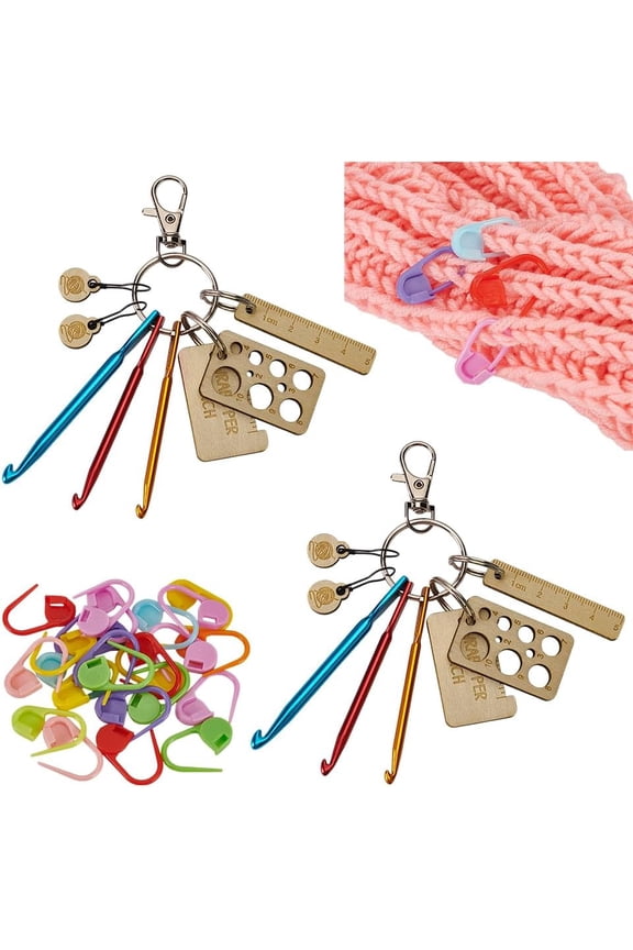 26 Pcs Crochet Hook Kit 22x11x3mm Stitch Markers Mini Keychain Aluminum Crochet Hooks Knitting Needles Crochet Hook Keychain Portable Crochet Keychains Kit with Wooden Pendant and Pin