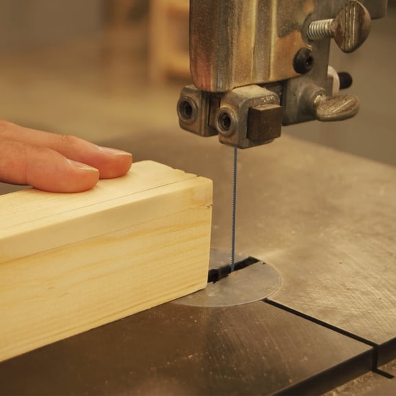 26Pcs Coping Saw Blades Set 6-1/2inch High Carbon Steel Wood Cutting Saw Blades Kit 15TPI/24TPI Sturdy Wood Cutting Saw Blade Replacement Clean Cut Coping Saw Blade for Wood Plastic Leather