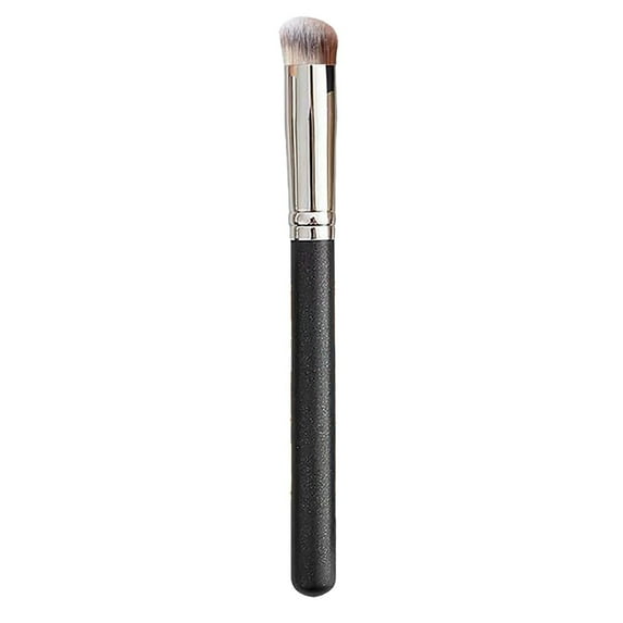270 Concealer Brush for Coverage Soft Bristled Makeup Tool No Brush Marks for Novice Users Flat Head Design