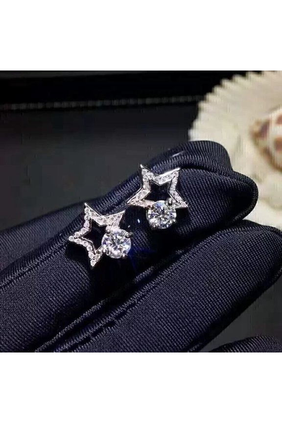 2CT Round Cut Simulated Diamond Star Shape Stud Earrings 14K White Gold Plated