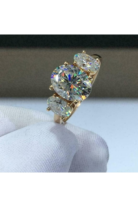 2Ct Oval Cut Moissanite (VVS1/D) 14K Yellow Gold 3 Stone Ring for Women Gifts/Engagement/Wedding