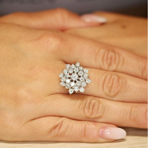 2Ct Round-Cut Lab Created Diamond Cluster Engagement Ring 14k White Gold Finish