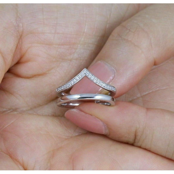 2Ct Round Cut Lab-Created Diamond Cluster Women Wedding Band Ring 14k Yellow Gold Plated