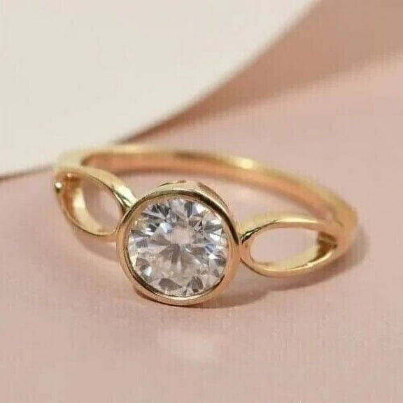 2Ct Round Cut Lab Created Diamond Women's Engagement Ring In 14K Yellow Gold Plated