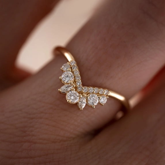 2Ct Round Cut Simulated Diamond Women's Engagement Band Ring In 14k Yellow Gold Plated