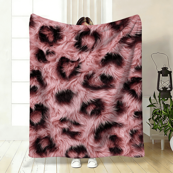 2D flat, "Furry leopard print" flannel blanket. Soft and skin-friendly, suitable for scenarios such as sofas, beds, and offices. Specification dimensions: 30×40 inches, 40×50 inches, 50×60 inches.