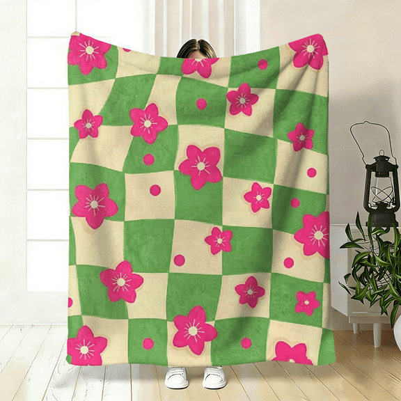 2D flat, a pink flower checkerboard pattern Flannel blanket. Soft and cozy for sofas, beds, offices, etc. Sizes: 30 * 40, 40 * 50, 50 * 60 inches.