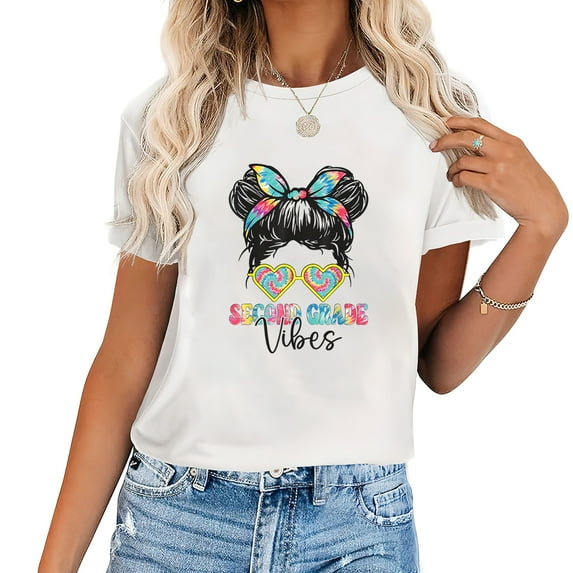 2Nd Grade Vibes Messy Hair Bun Girl Back To School First Day T-Shirt