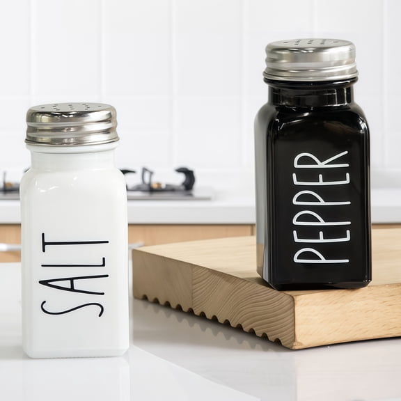 2PCS Black And White Square Glass Spice Jars For Kitchen Use And BBQ