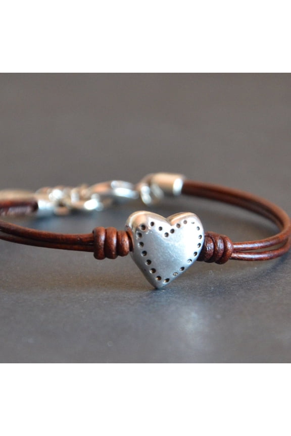 2PCS Chic Bohemian Heart Charm Bracelet Romantic Braided Design Perfect Party Gift for Ladies