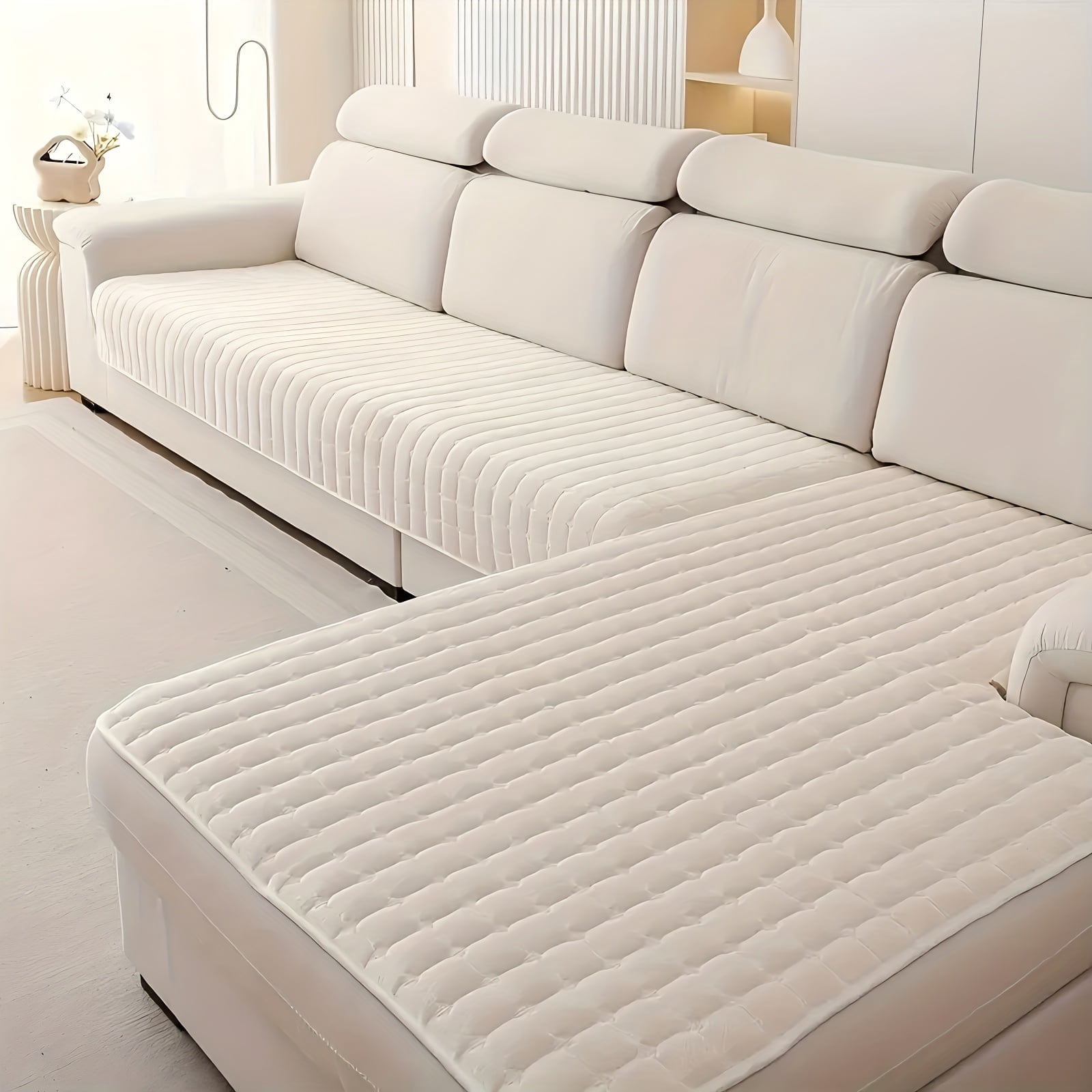 2PCS Quilted Flannel Velvet Sofa Cover, 35"x63"+35"x82" Size, Non Slip Fuzzy Pet Couch Covers for 3 / 4 Cushion Sofa Slipcovers Cushion Protector - White