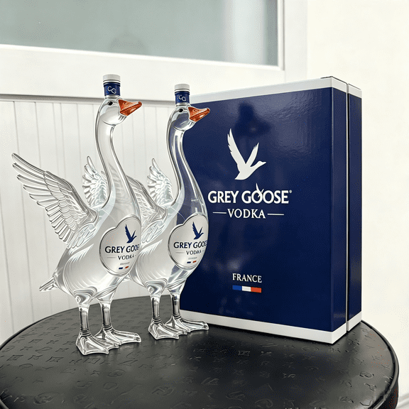 2Pack Grey Goose 30th Anniversary Glass -Bottle, 350Ml Unique Glass Vod.ka Whisk.ey Bottle Gift for Whisk.ey Lovers Pet for Home Bar Display, Father's Day Gift With Box