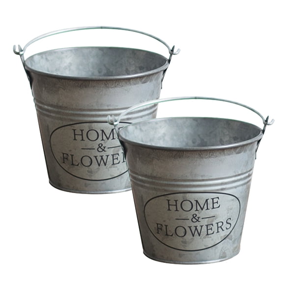 2Pcs Classic Style Metal Bucket with Handle Rustic Home and Flowers Design Galvanized Tin Planter for Garden and Home Design