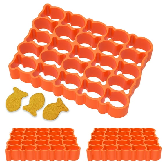 2Pcs Gold Fish Cookie Cutter Plastic Fish Cracker Cookie Cutter Cute Fish Cookie Mold Reusable Fish Shaped Treats Baking Mold Mini Cracker Cutter for Fondant Bread Cake Sugar Baking