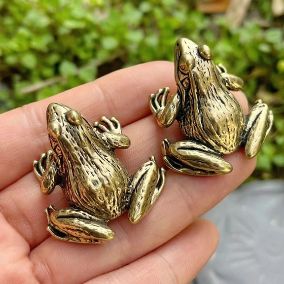 2Pcs Mini frog Sculpture statue, Solid Brass Copper Decorative toad Ornament Collectible Funny Animal Table Decor Craft Ornament Paperweight