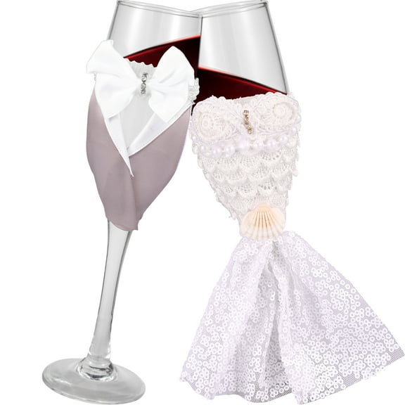 2Pcs Wedding Champagne Glasses Exquisite Elegant Wedding Flutes for Bride and Groom Clear Cocktail Glasses Reusable Champagne Cups for Wedding Anniversary Party